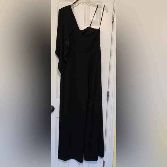 Black WideLeg Jumpsuit LaundrybyShelliSegal One-shoulder Drape PRIORITY SHIPPING - Picture 8 of 10